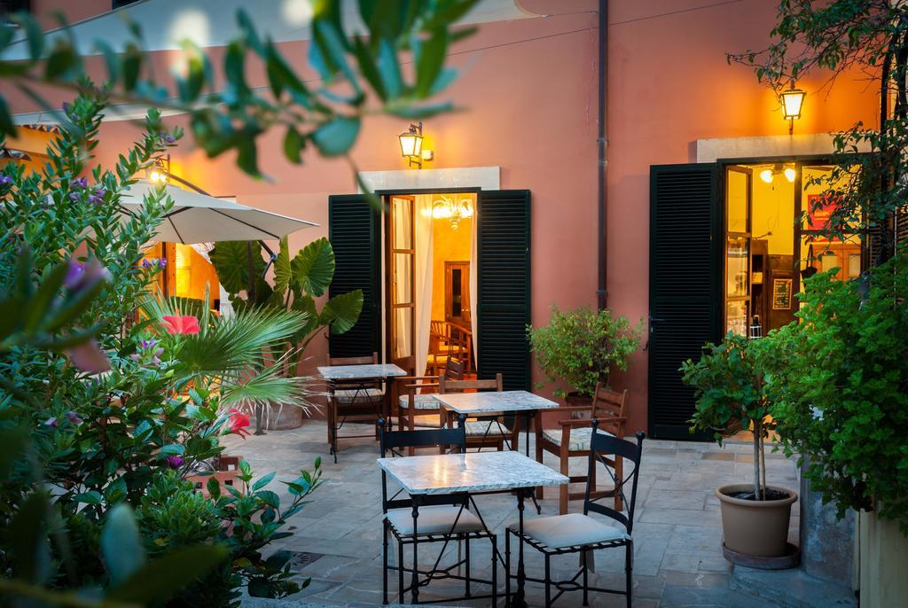 Petit Hotel Alaró Buitenkant foto