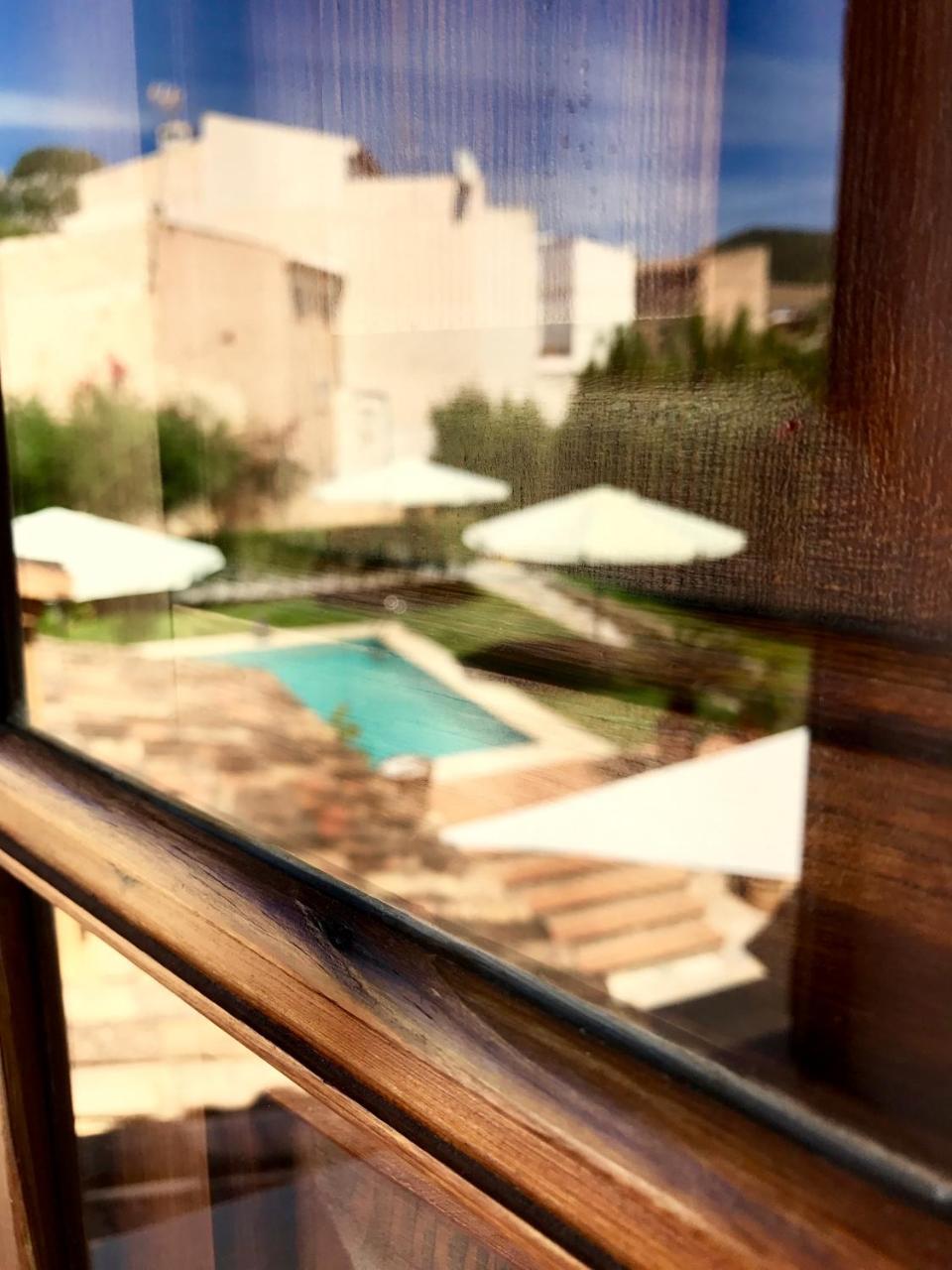 Petit Hotel Alaró Buitenkant foto